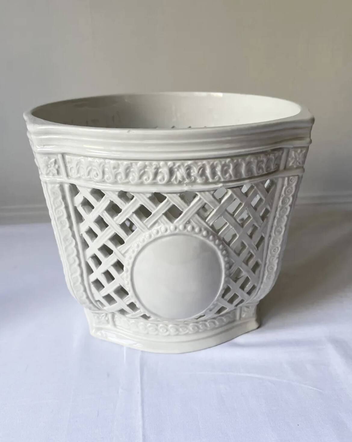 Openwork planter in Italian earthenware