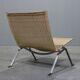 Chaise longue modèle PK22 de Poul Kjærholm réalisée par Fritz Hansen