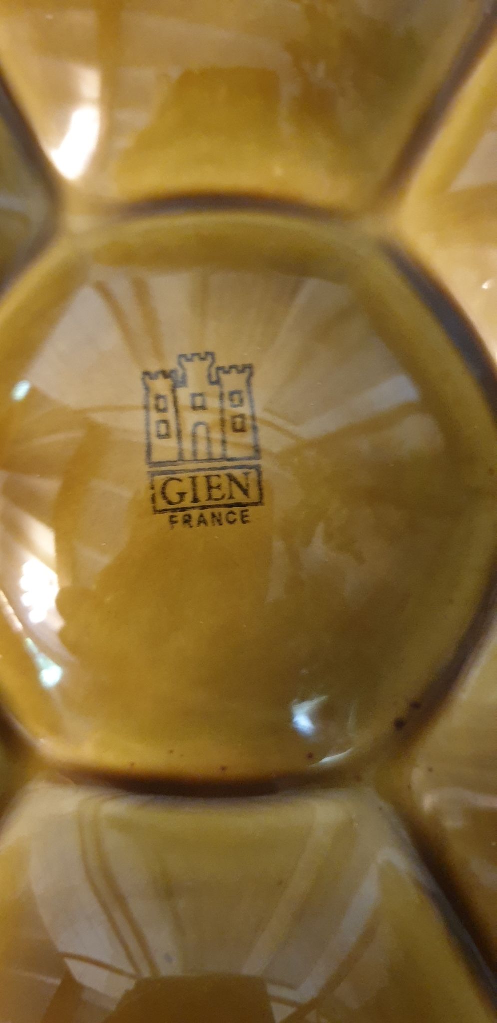 Gien oyster plates