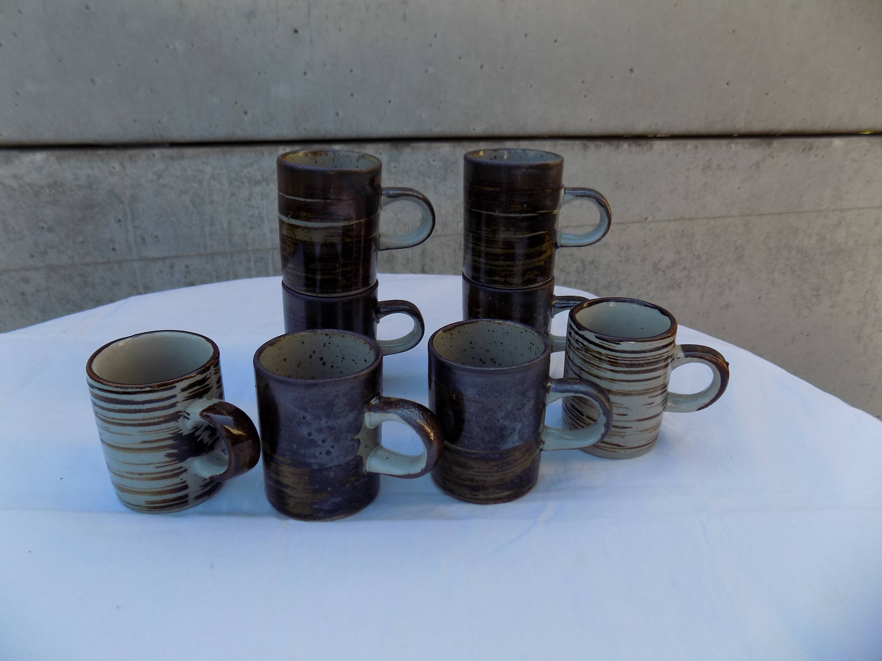 lot de 8 tasses à café en grès