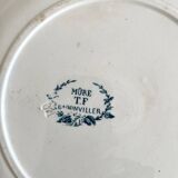 Plat creux en terre de fer Mûre, Badonviller vers 1900
