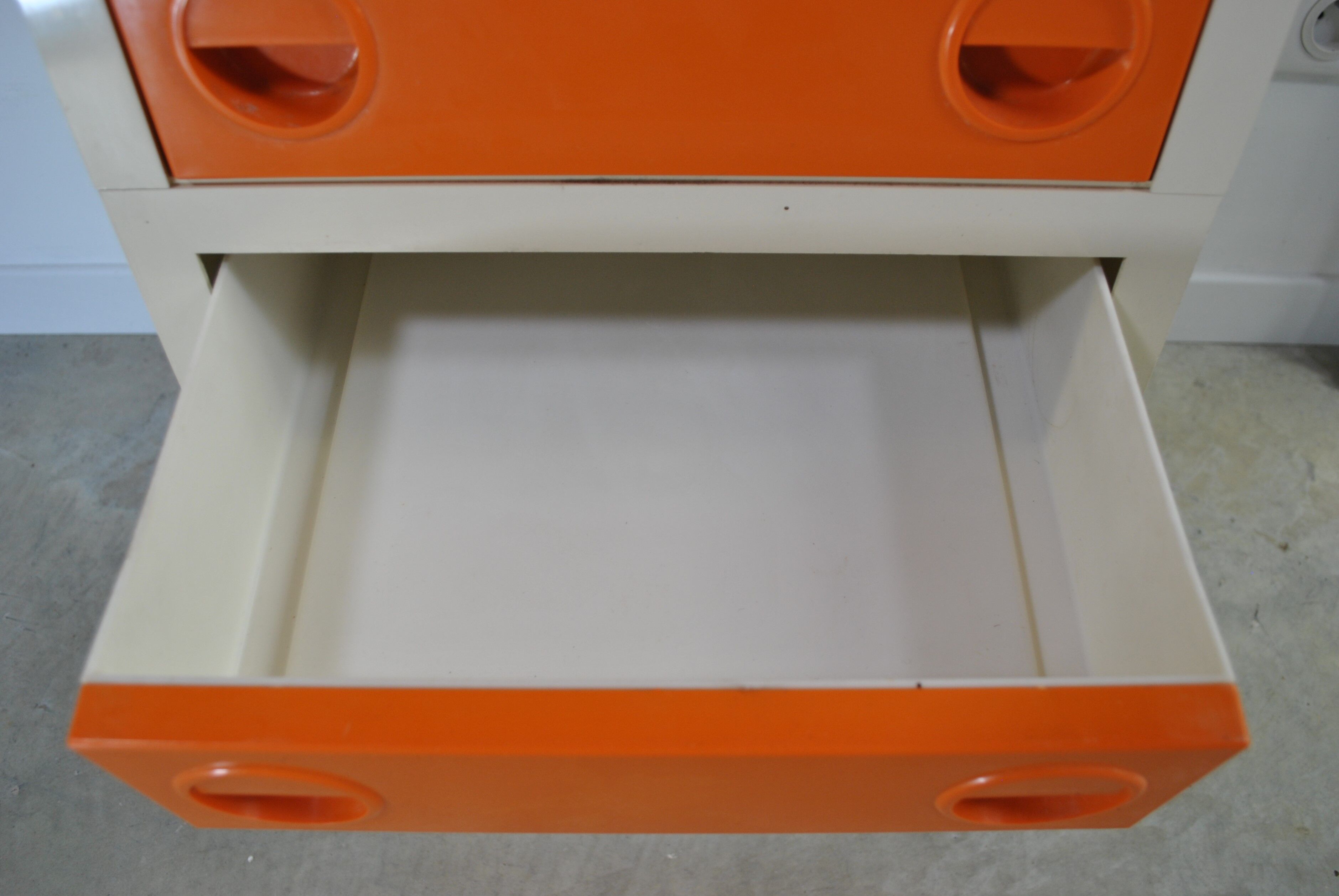 Commode vintage Flair 1970