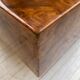 Table basse italienne laque loupe d’orme