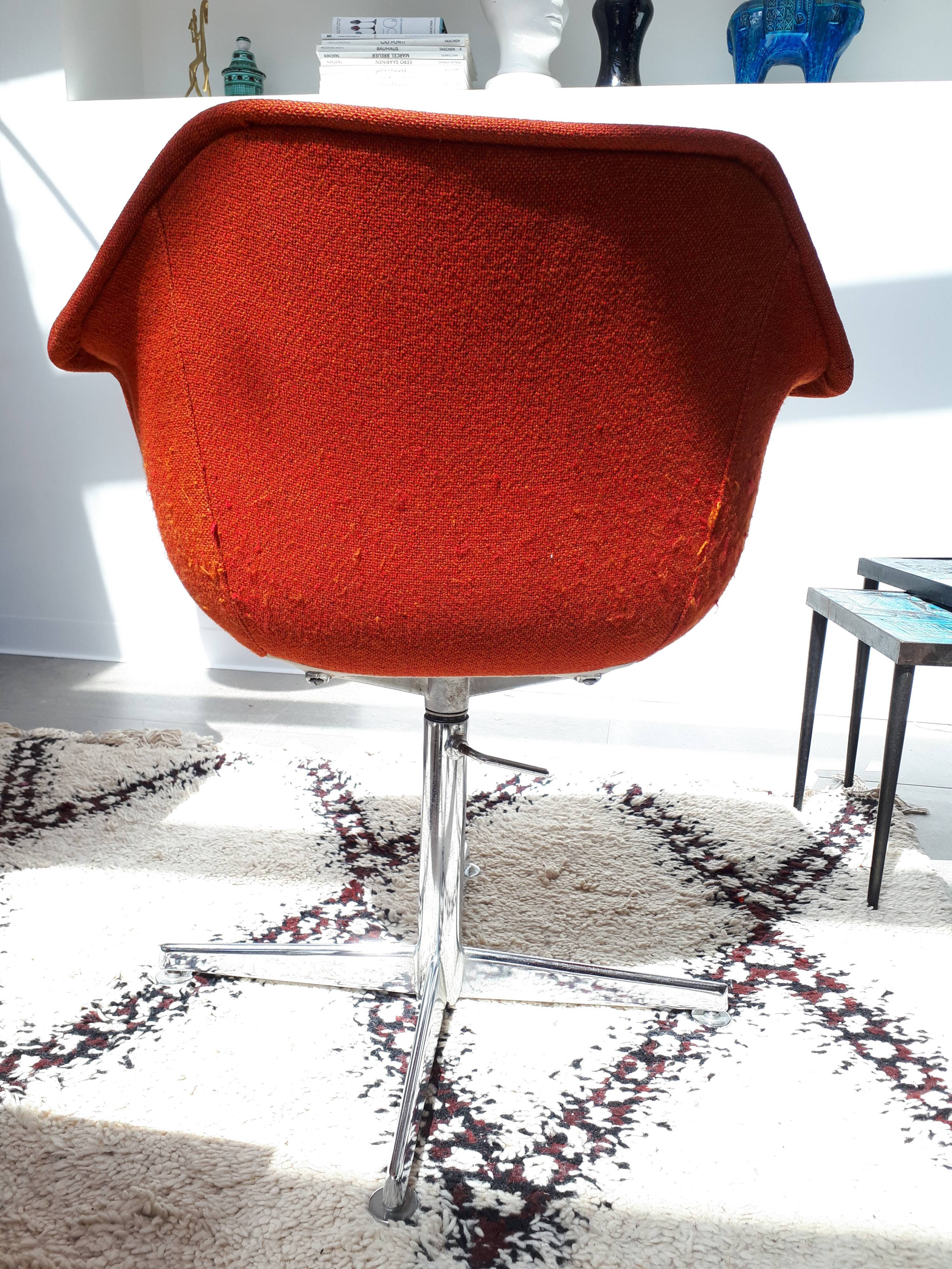 Robin day armchair for hille 70 years