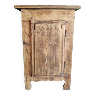 Confiturier ancien petit meuble de rangement