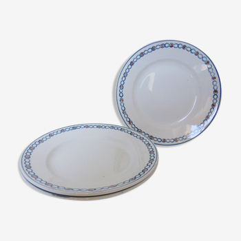 Set of 3 vintage flat plates from the Manufacture de Longwy floreal model