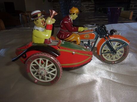 Automate Moto side cars with passenger