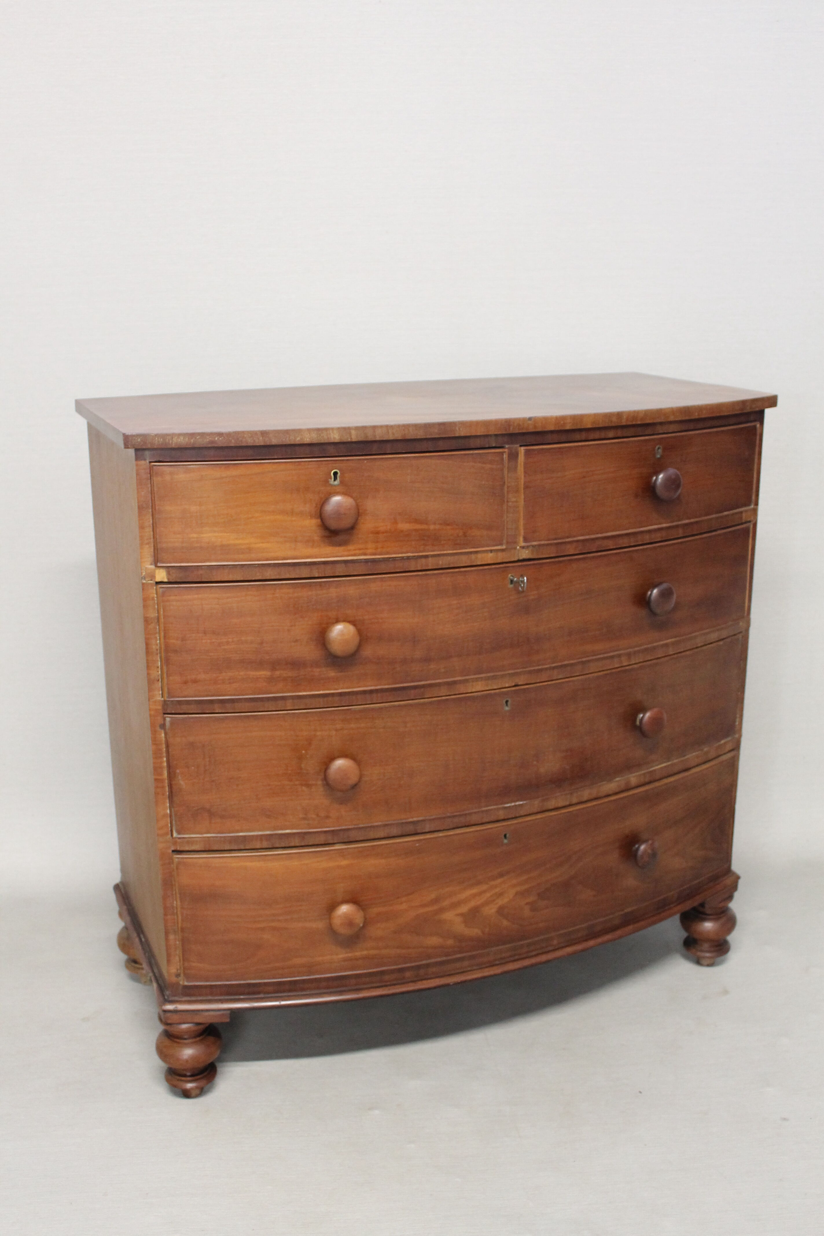 Mahogany veneer curved, English work, circa 1840