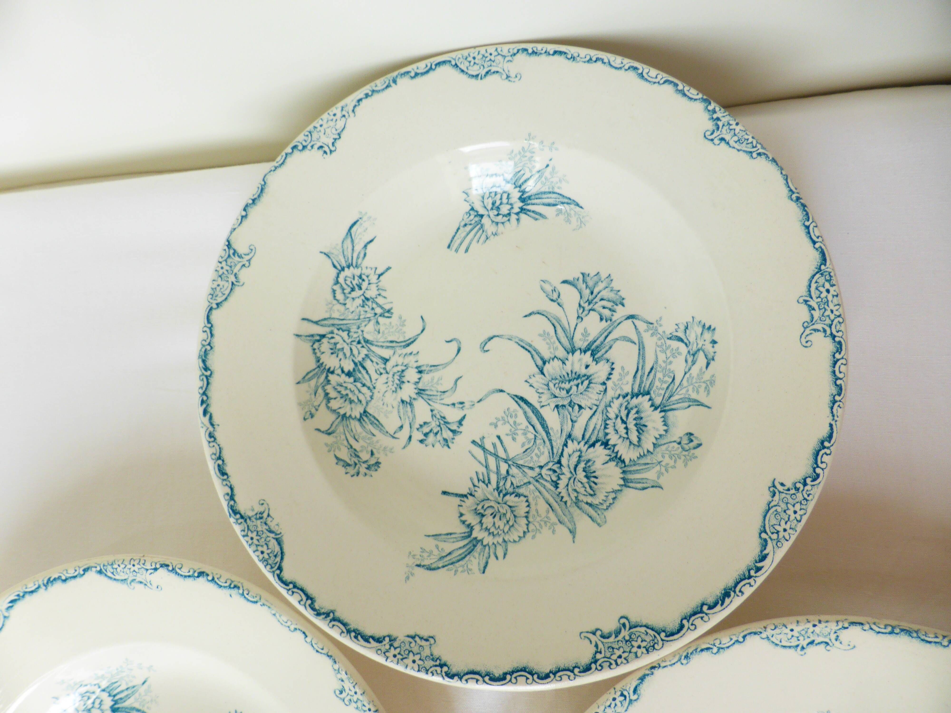 3 vintage ironstone soup plates by L&G, Oeillets pattern 220524