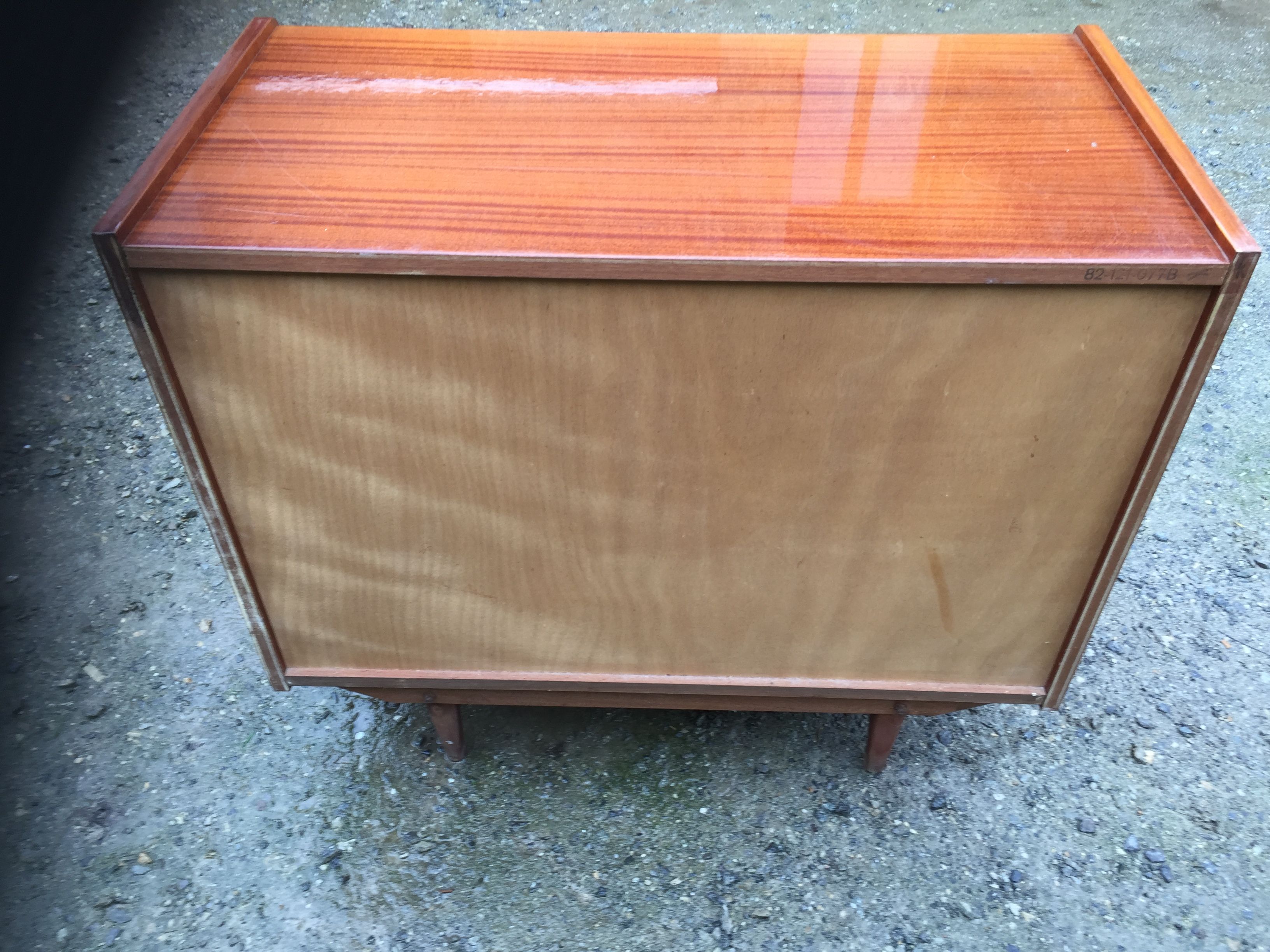 Vintage chest of drawers with 3 drawers in varnished teak