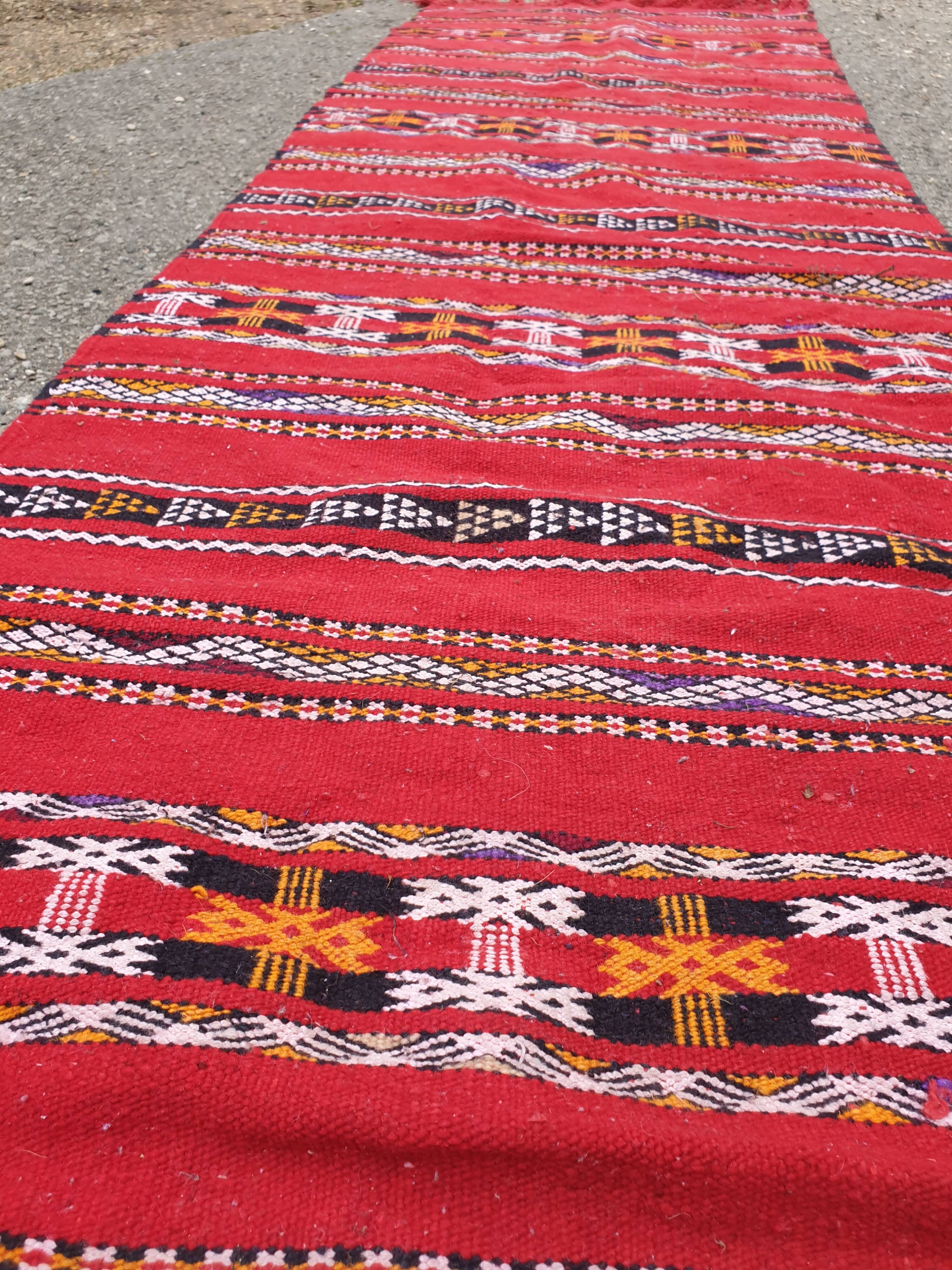 Kilim rug: 260x79cm.