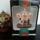 Waco marque musical carrousel 80' céramique and peint in the main
