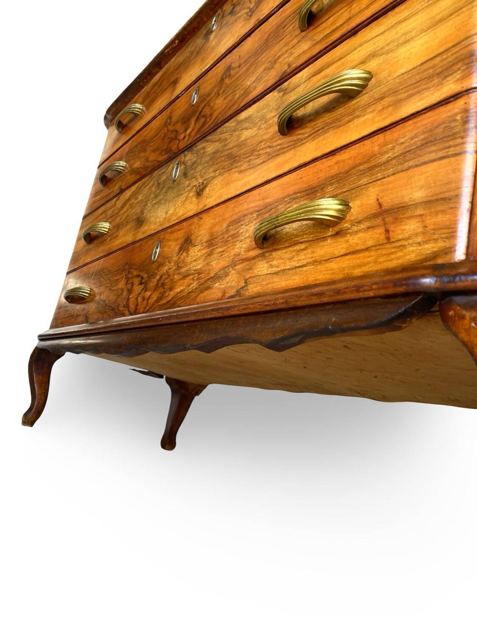 Italian art deco burl walnut chest of drawers, 1930s/1940s