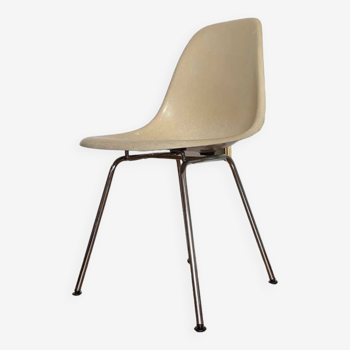 Charles Eames DSX fiberglass chair 1960
