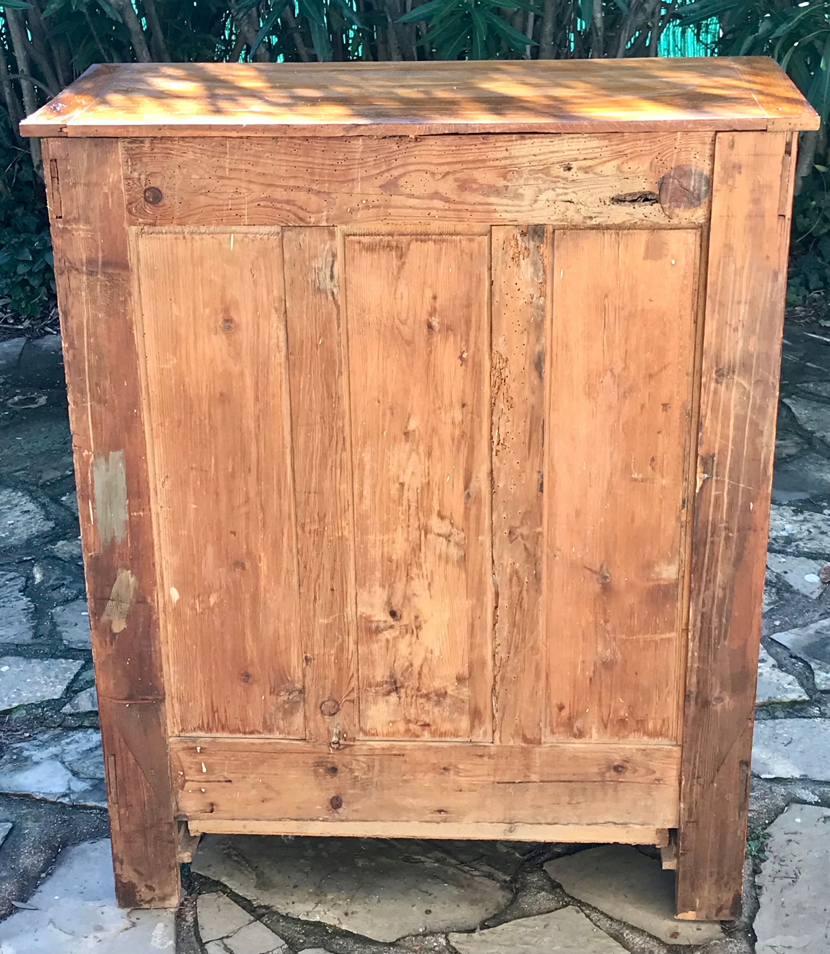 Nineteenth walnut directoire buffet