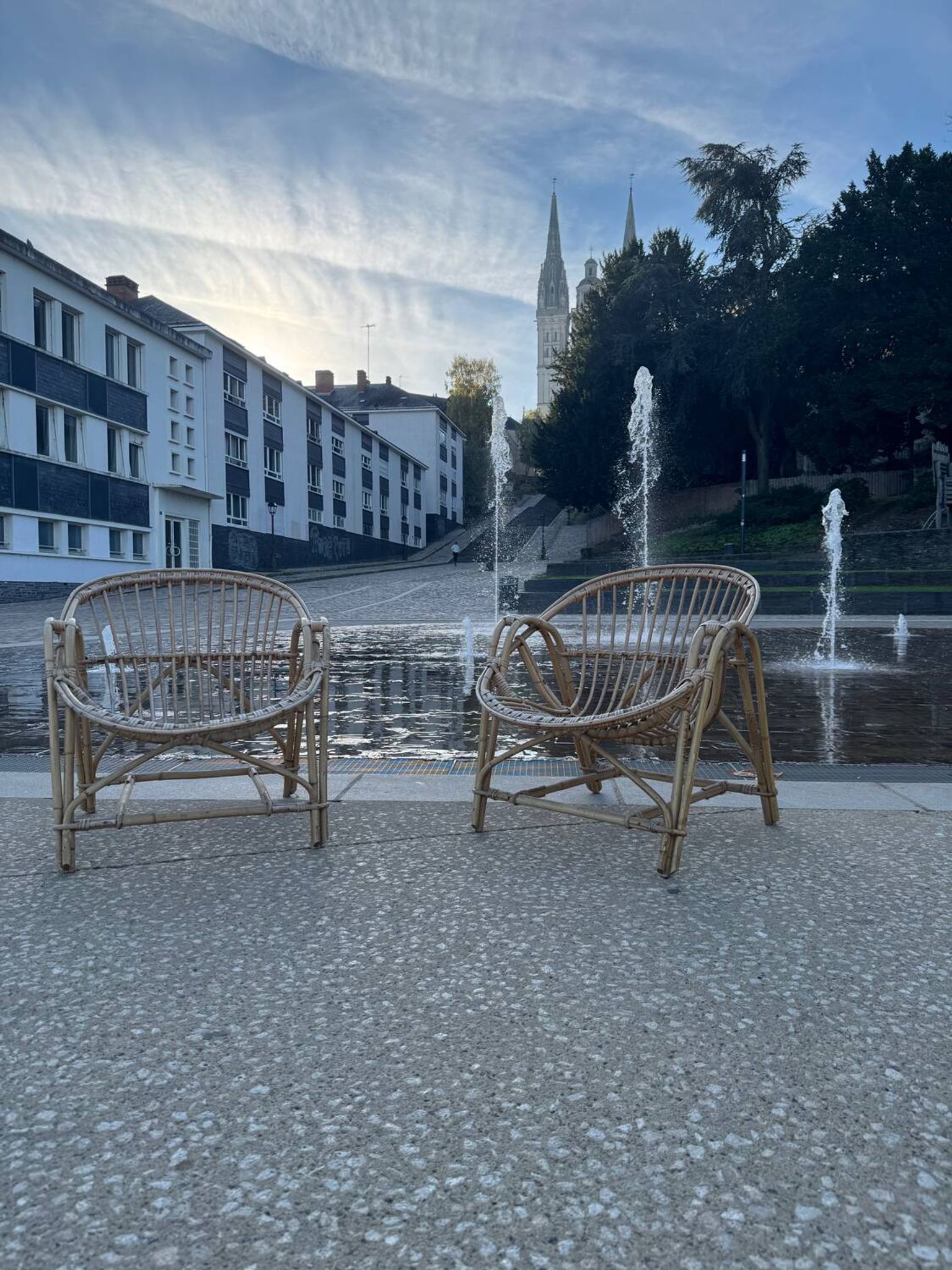 Pair of wicker armchairs, basket, vintage