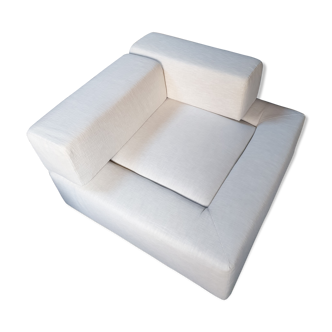 Cubic chair by "Sits"