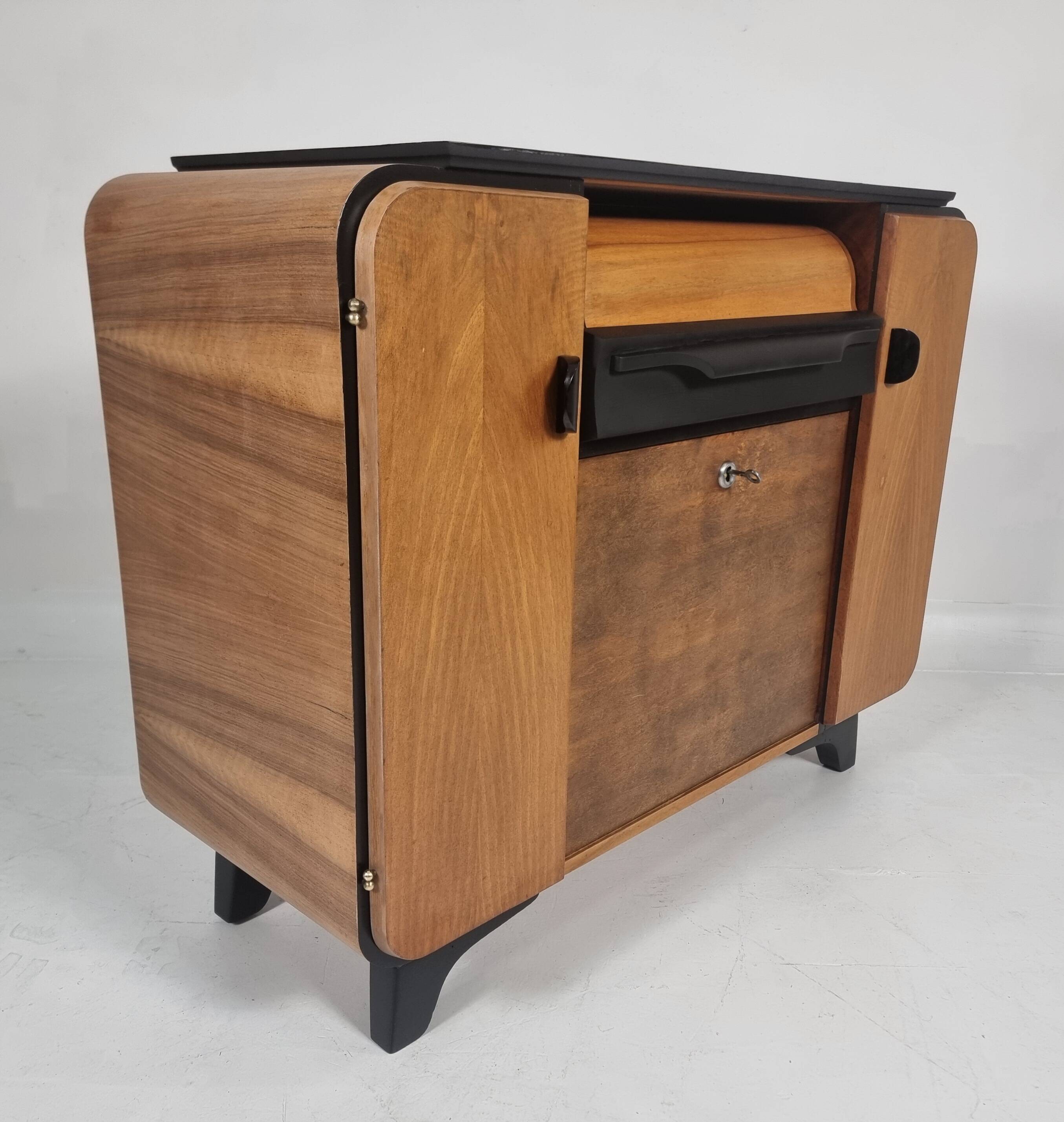 Art deco cabinet by Jindřich Halabala 1960s