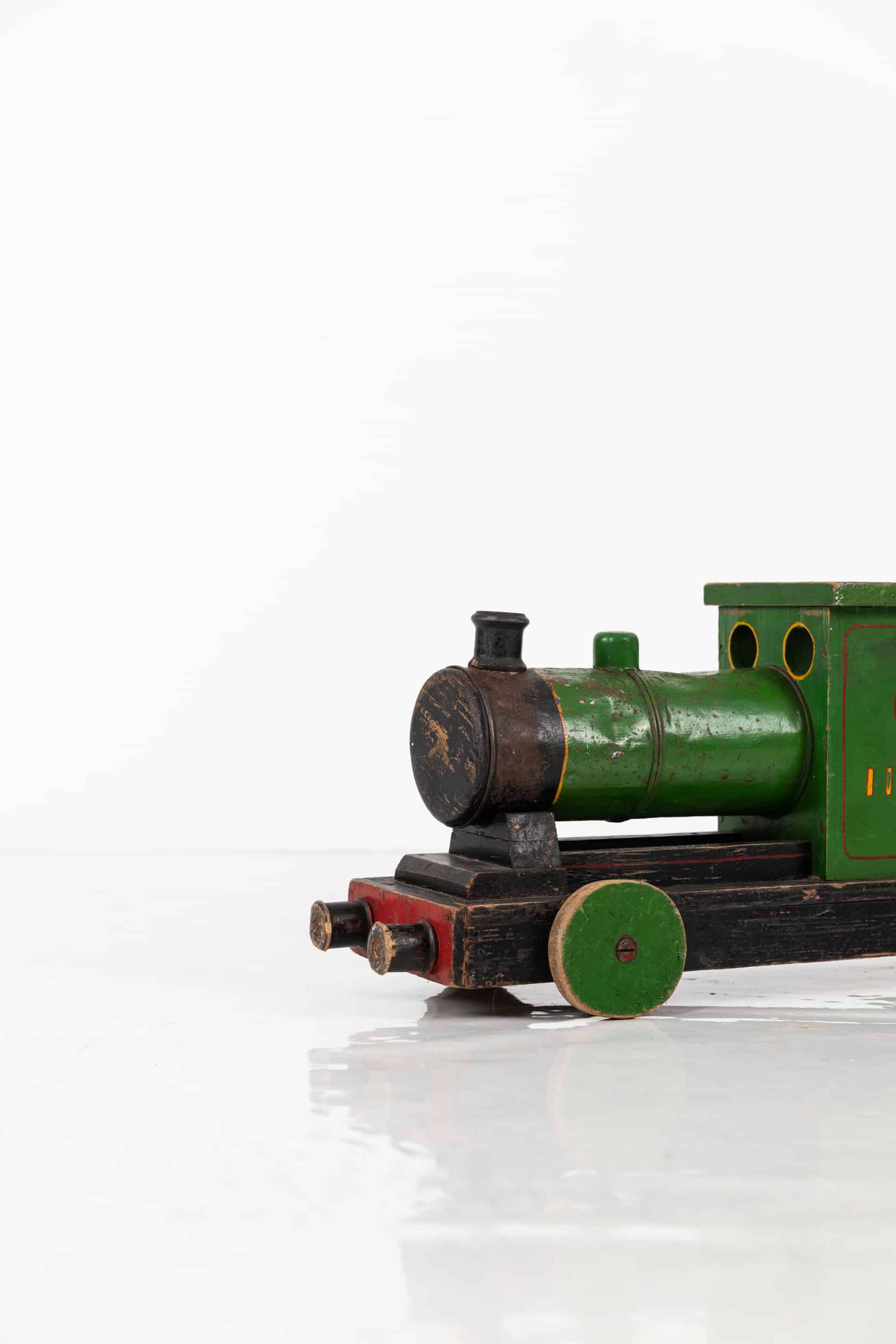 Modèle de train jouet