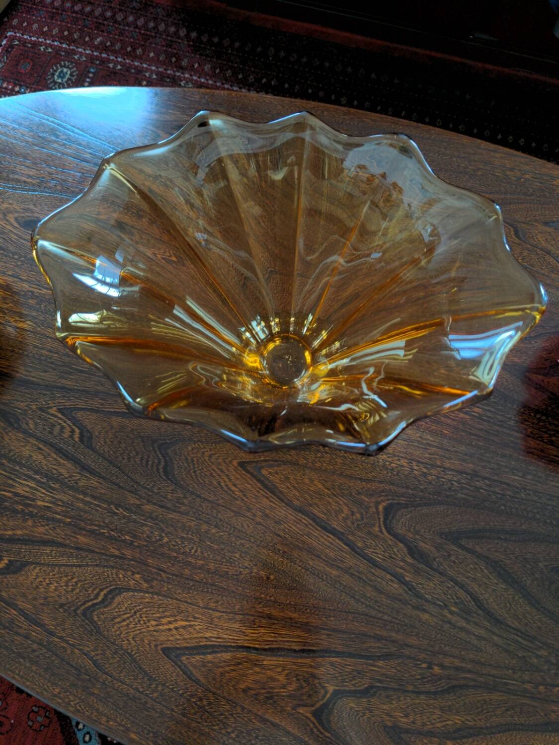 Art deco glass vase