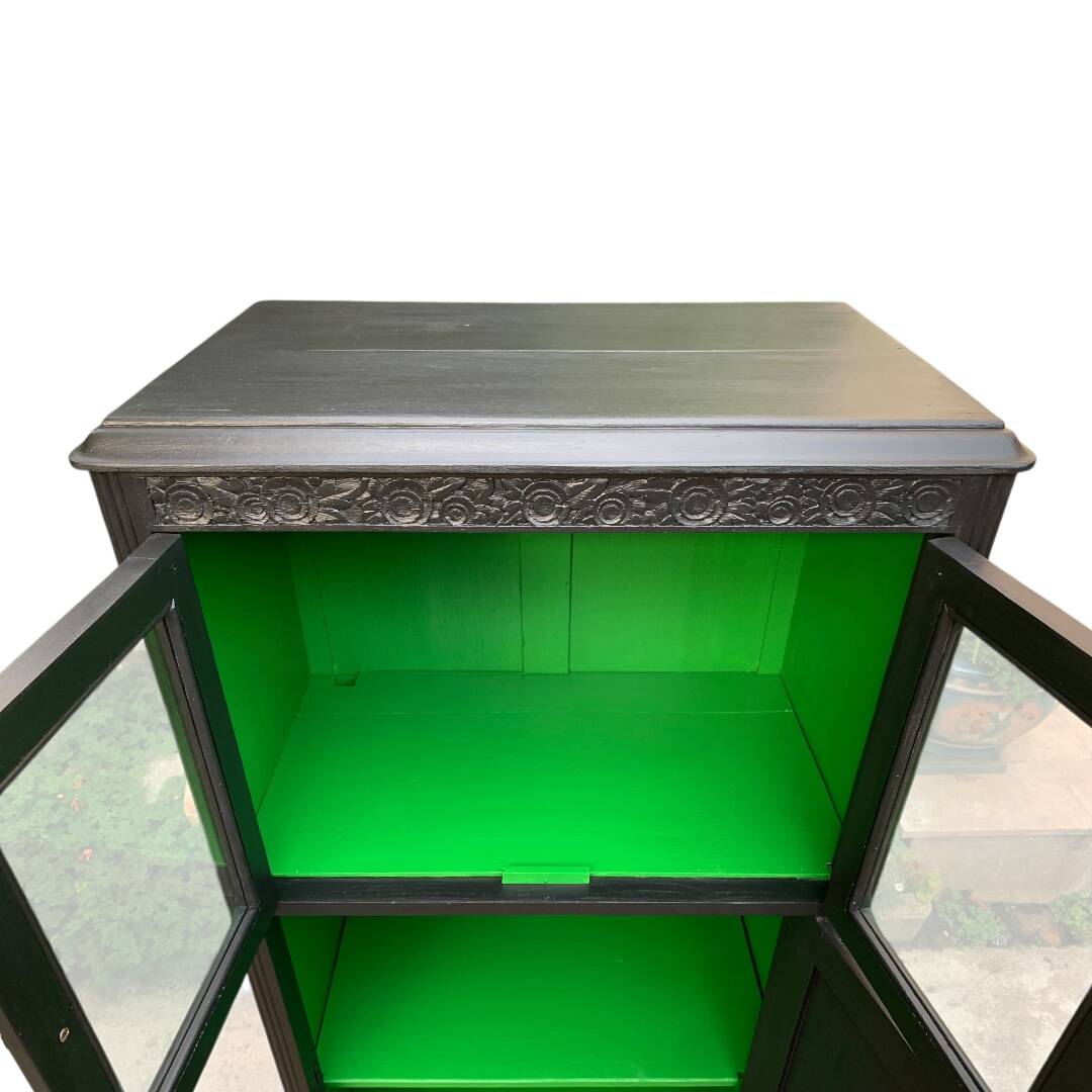 Parisian buffet with black glass front, Art Deco style, 1930