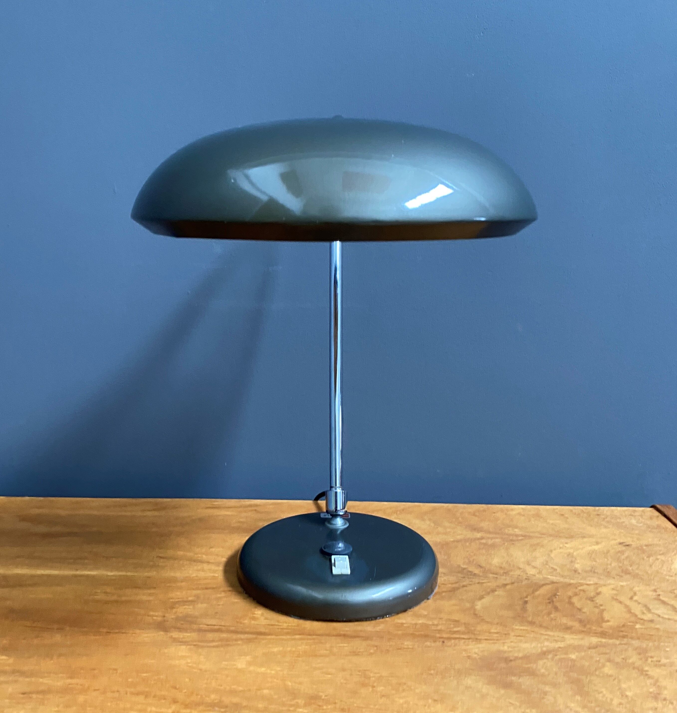 Fase desk lamp model Cisne 1970s