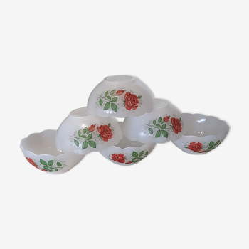 Small collar cups floral pattern Arcopal vintage