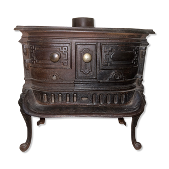 Cast iron stove