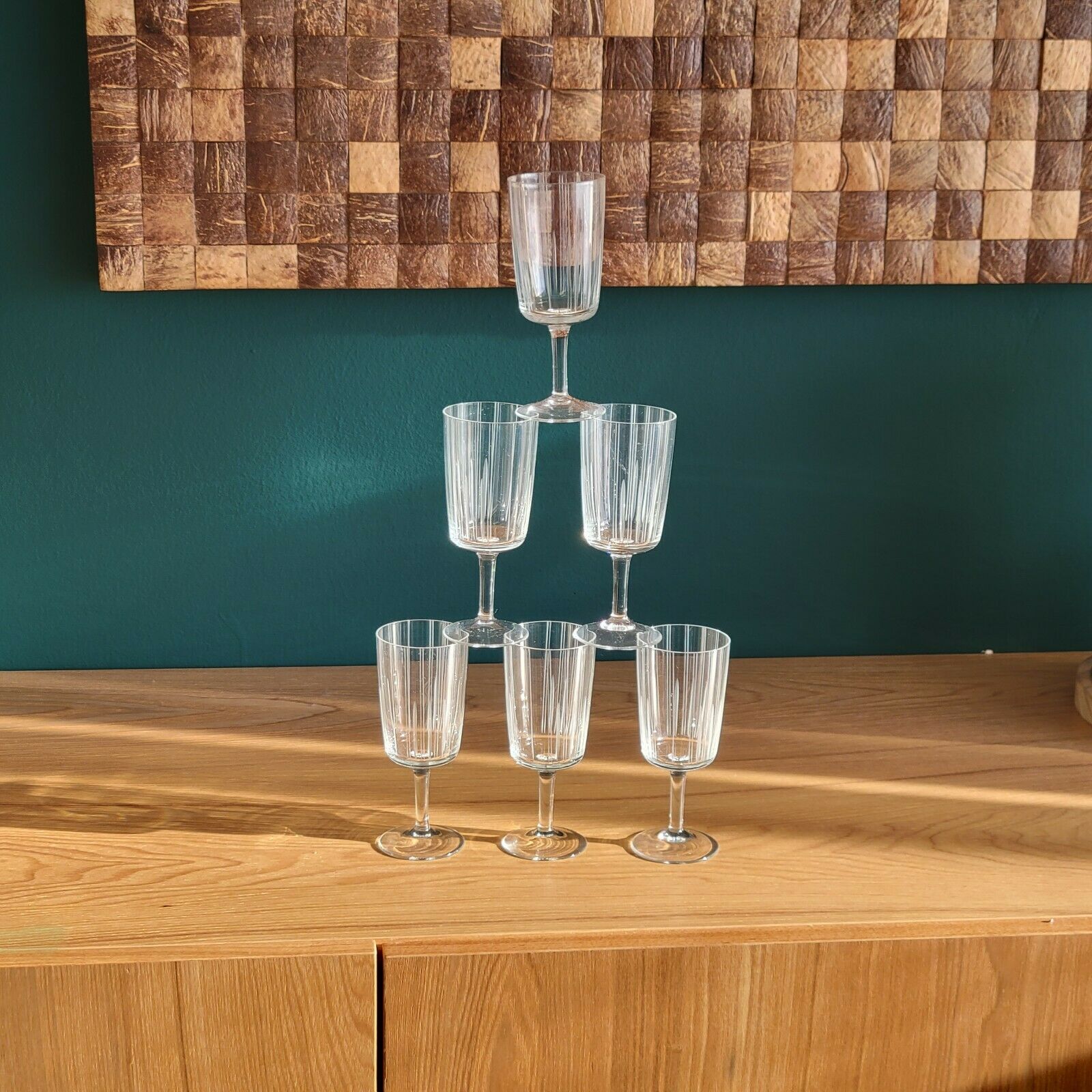 Set of 6 glasses on foot wine or liqueur decoration engraved features art deco