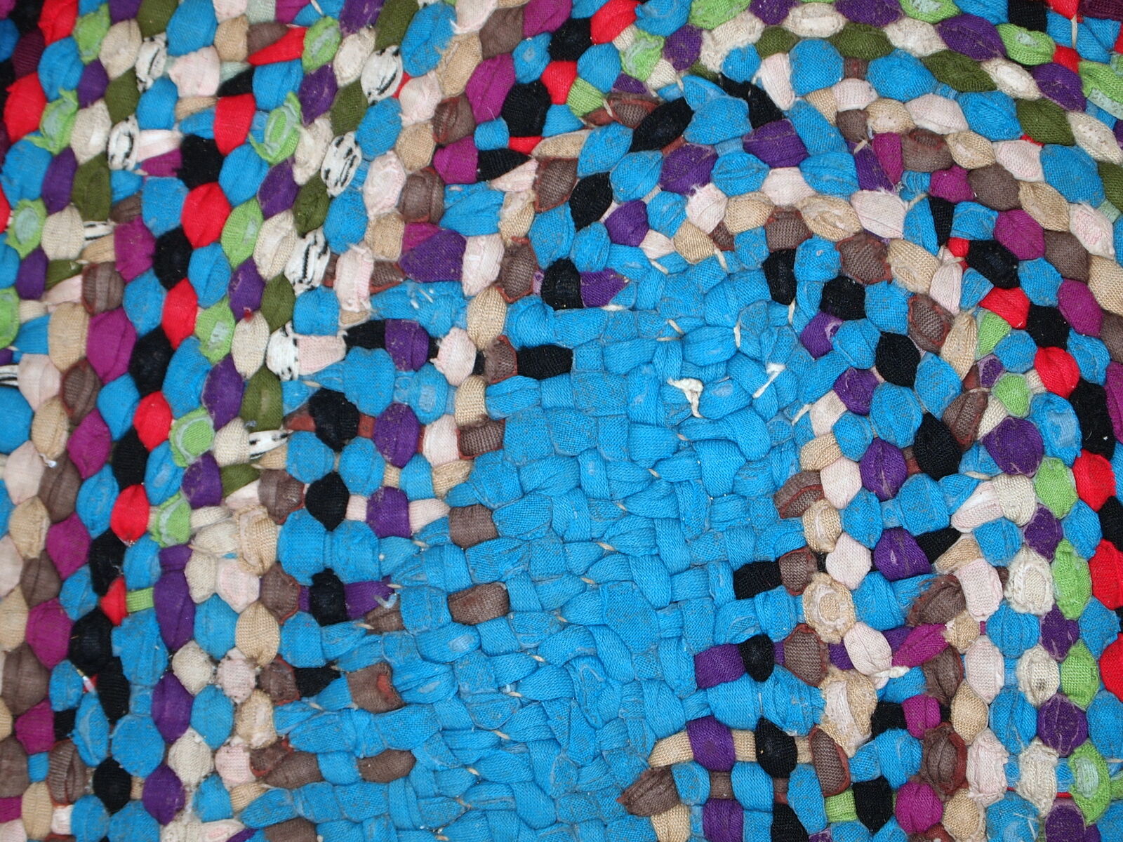 American braided handmade vintage rug 97cm x 125cm 1960, 1C71