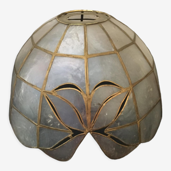 Mother-of-pearl and brass lampshade with two stylized butterflies on each side