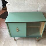 Small buffet, bar