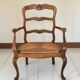 Fauteuil paillé provençal style Louis XV