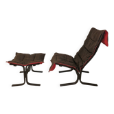 Fauteuil en cuir patiné Westnofa avec repose-pieds, Norvège années 1960