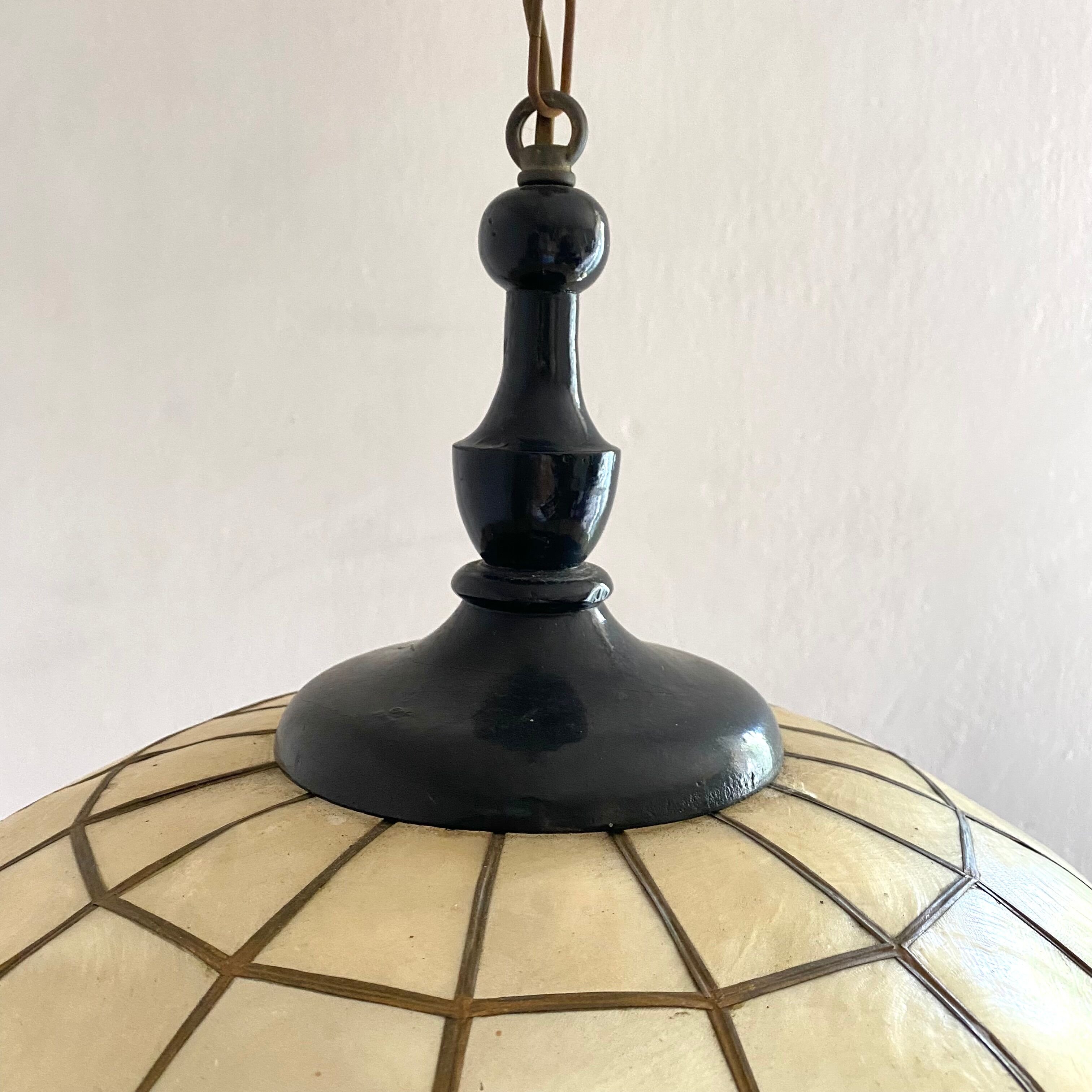 Suspension en nacre vintage