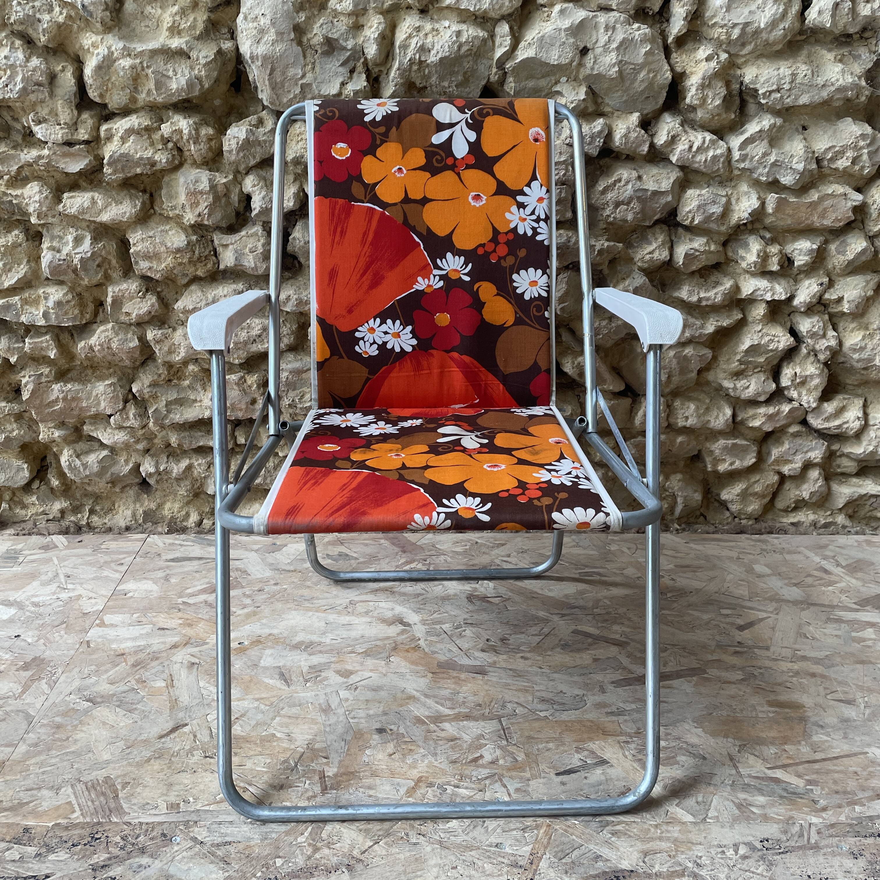 Camping chair with floral pattern
