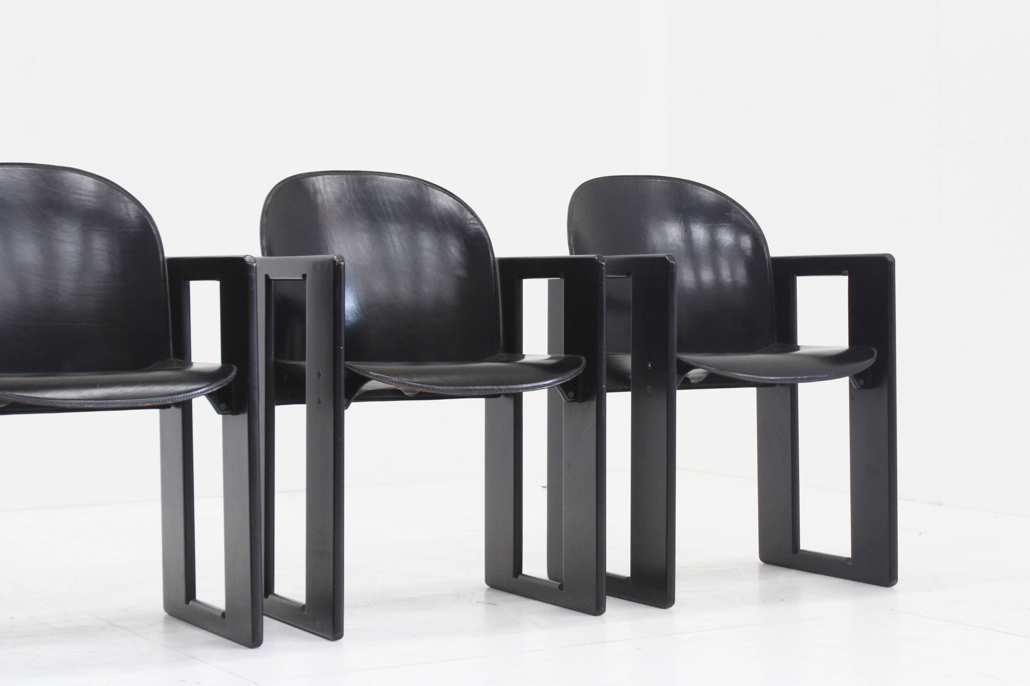 Chaises de salle à manger en cuir noir Dialogo par Afra et Tobia Scarpa pour B&B Italia