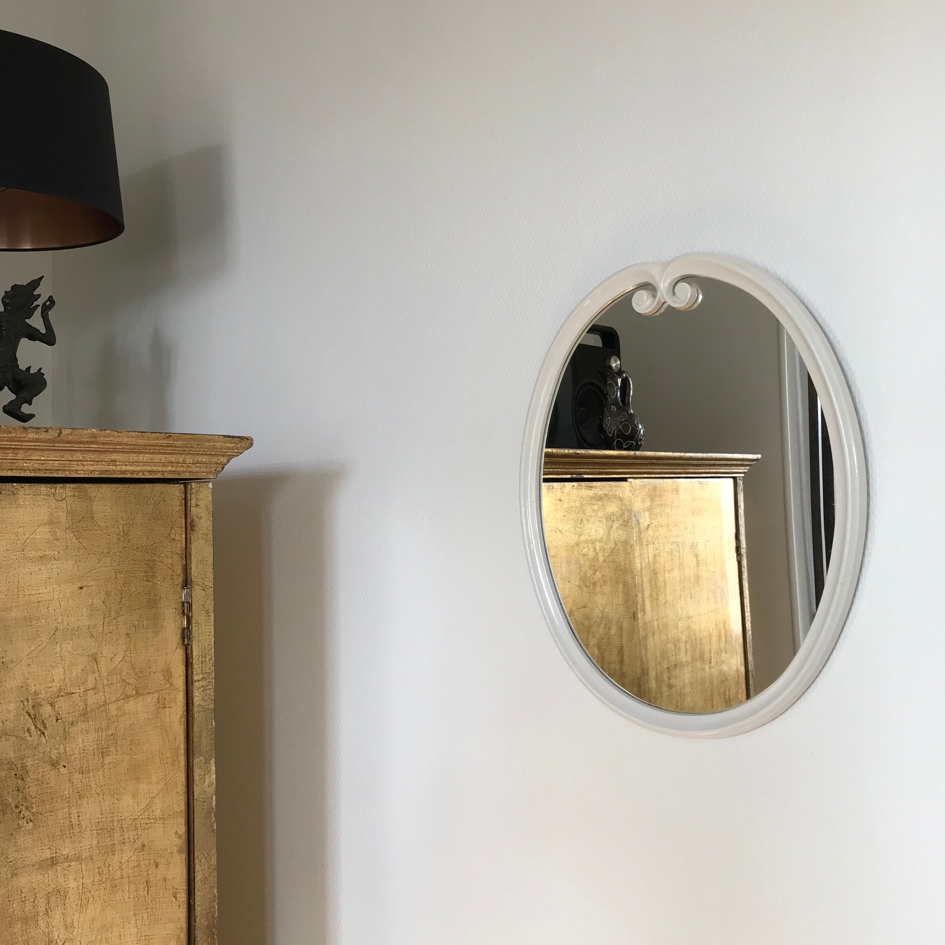 White metal oval mirror 49x39cm