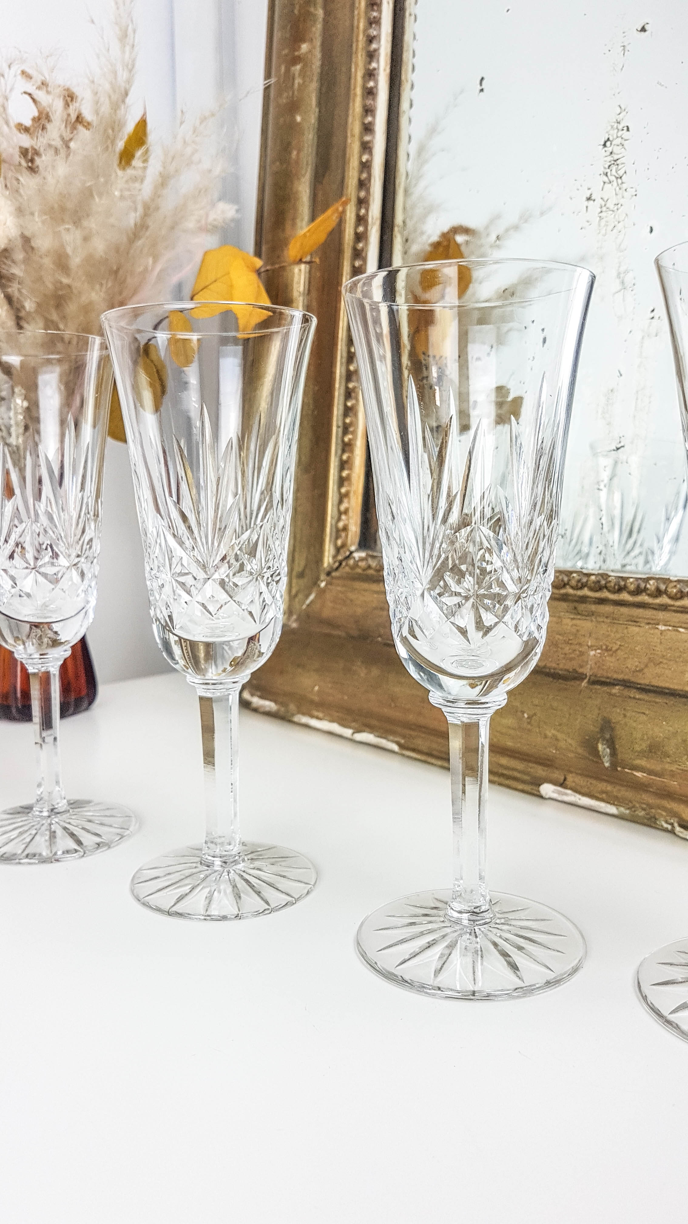 Lot of 6 chiseled crystal flutes