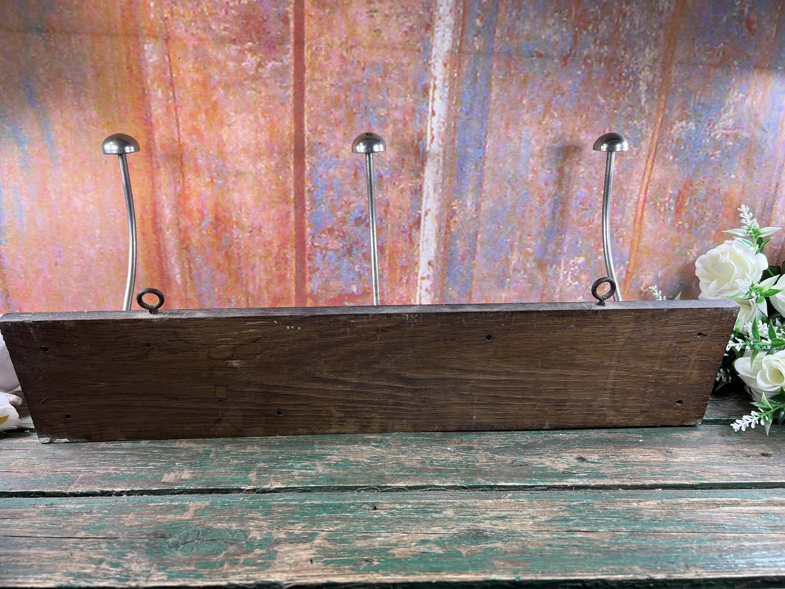 Wall coat rack with 3 hooks