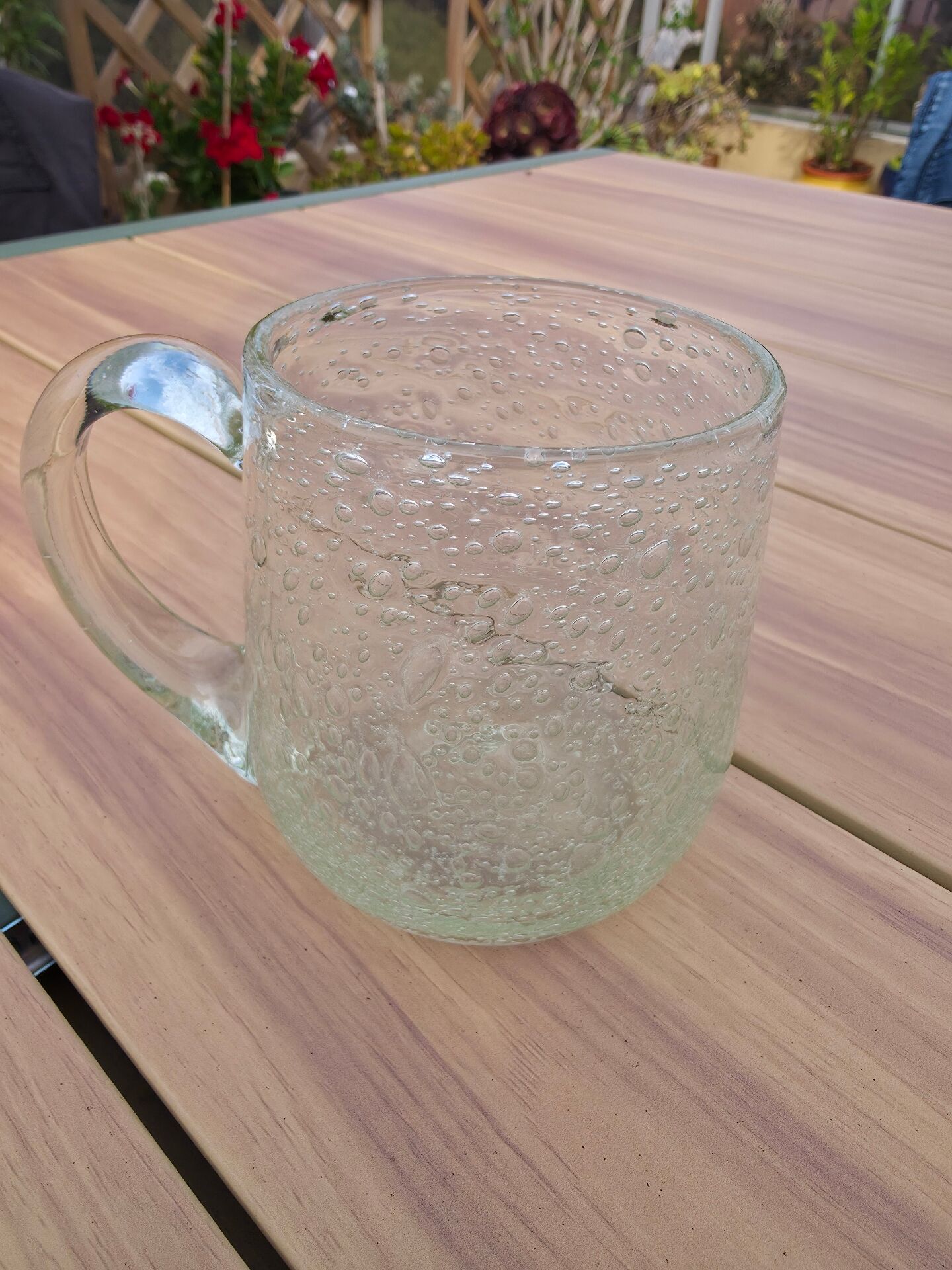 Large Beer Mug in Bubbled Glass from Biot - Straw Yellow - Signed