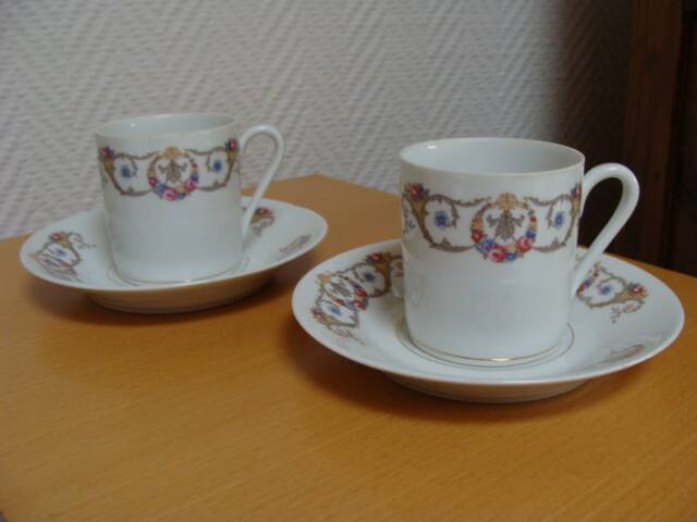 Cups and saucers Louis Lourioux / Limoges