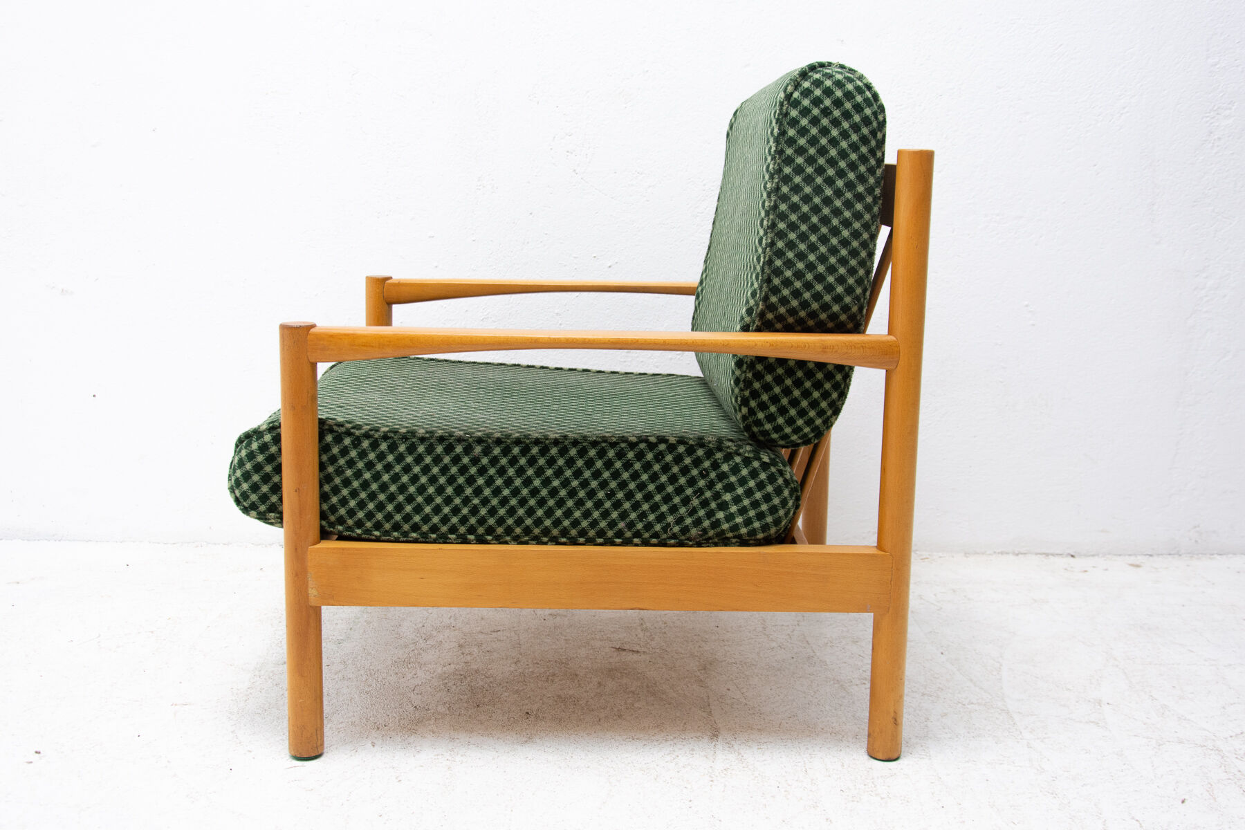 A pair of mid century Scandinavian style armchairs, 1970´s