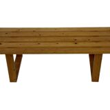 Vintage Scandinavian modern pinewood slatted bench from the 1960's