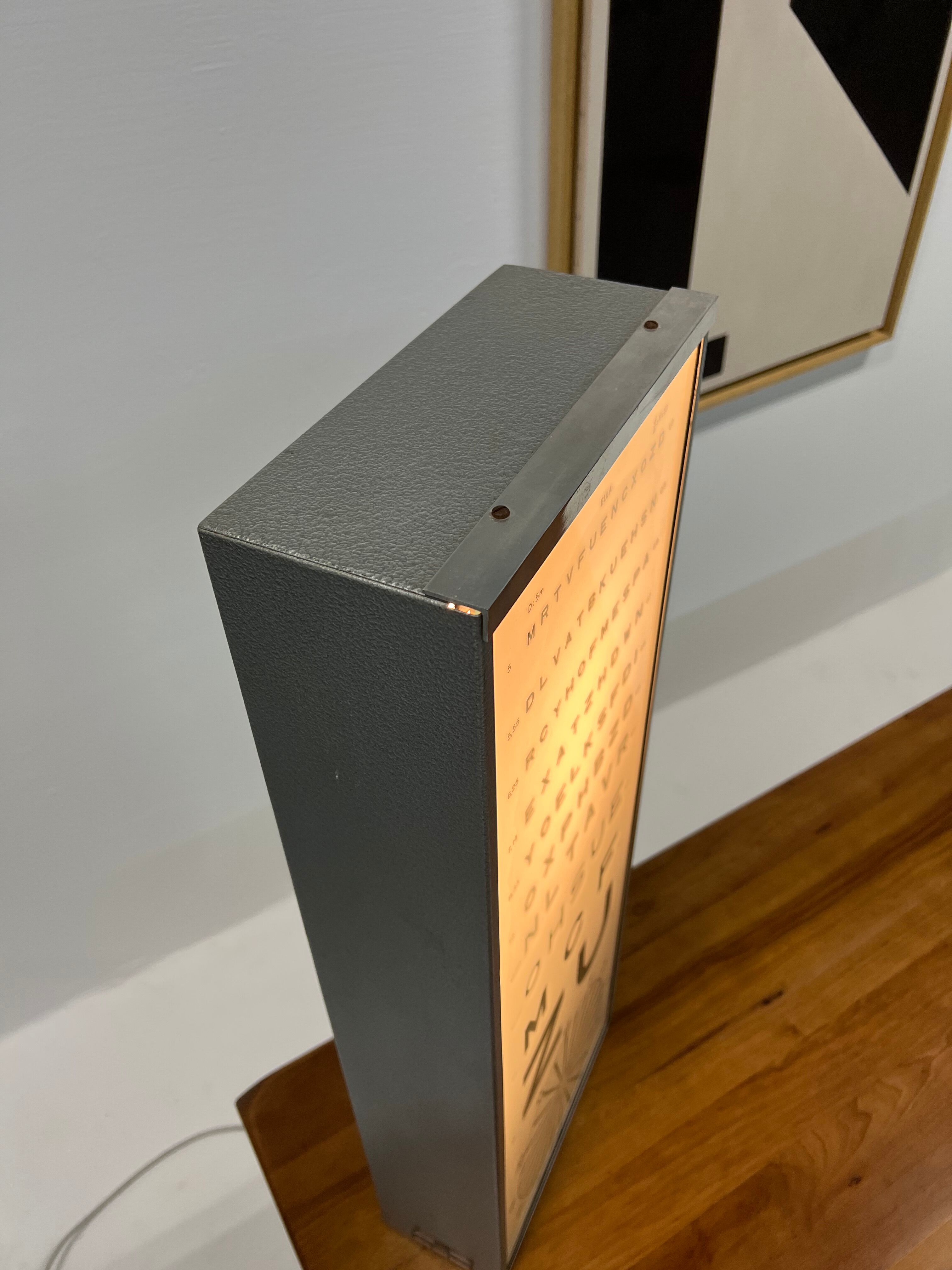 Optician's luminous painting