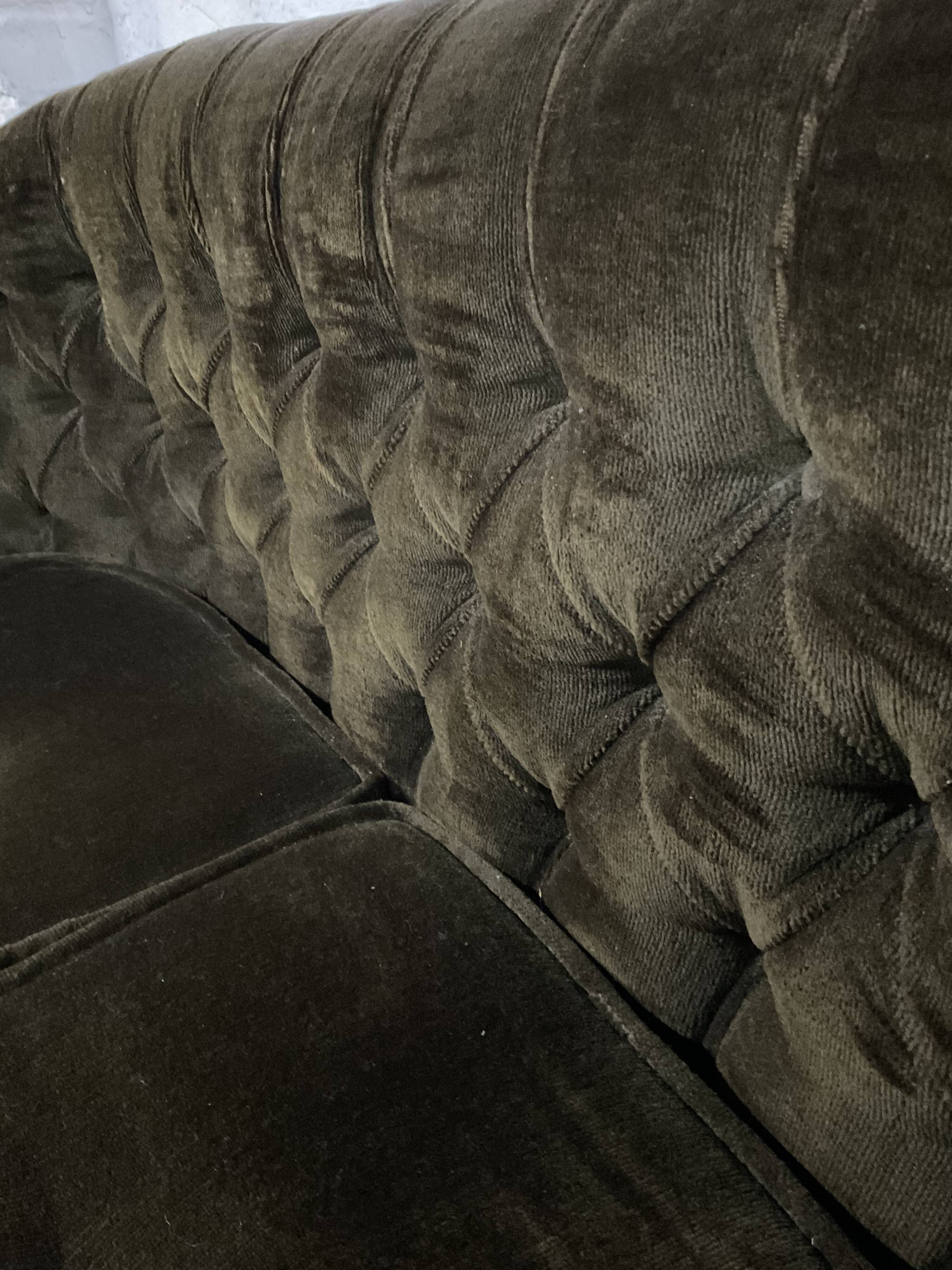Vintage toad sofa from the 50s-60s in green velvet