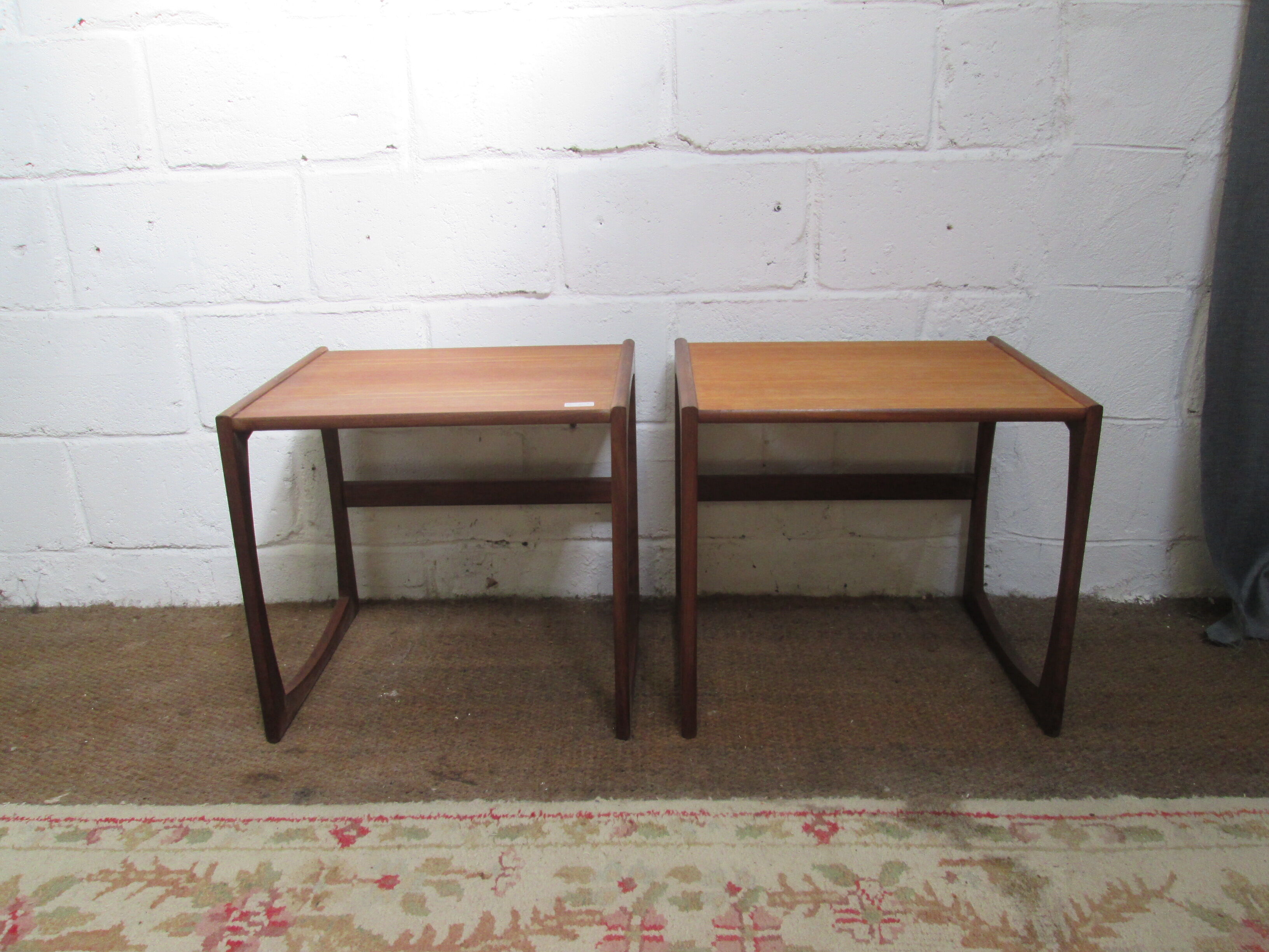 Paire de tables