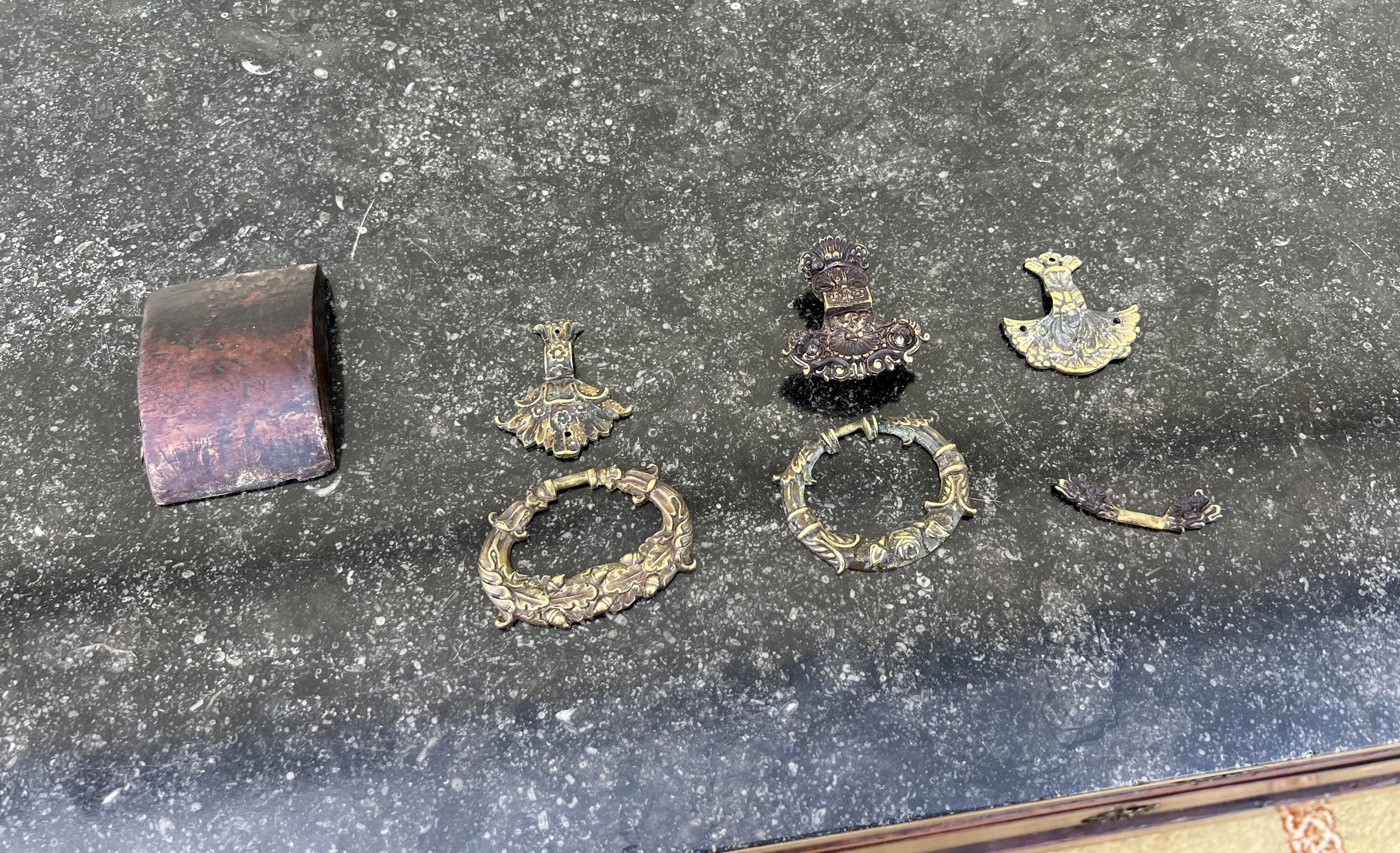 Commode en acajou époque restauration