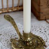 Elegant vintage solid brass cellar rat with handle