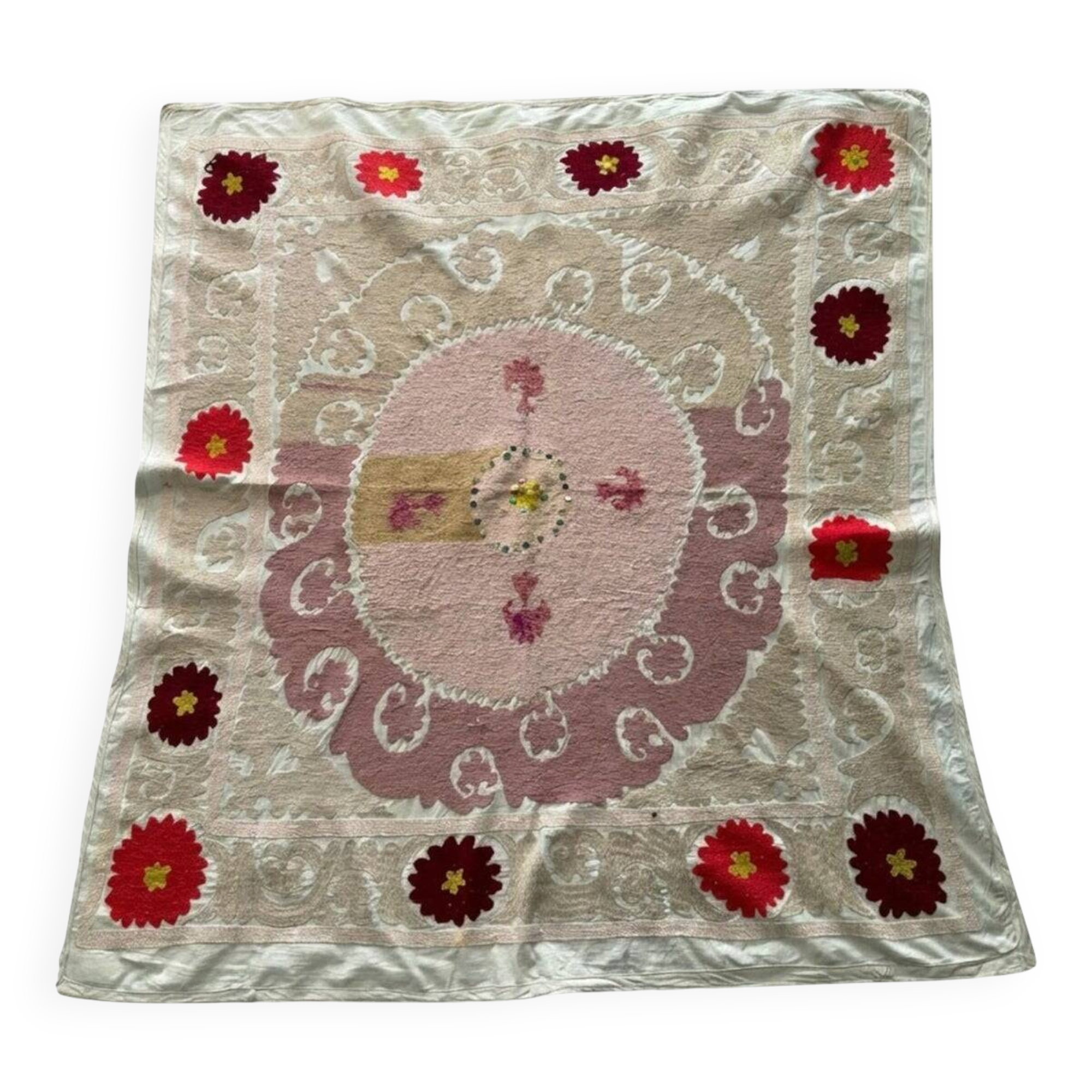 Vintage hand-embroidered tablecloth 122x131 cm
